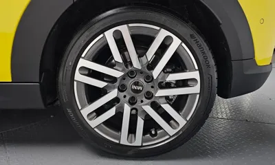 MINI Cooper 2025, 16406 км, за 19372.03 USD - фото 21