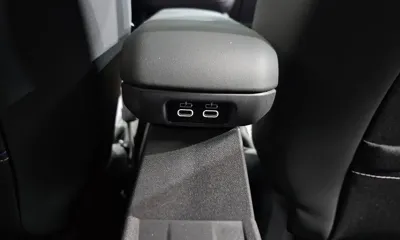 MINI Cooper 2025, 16406 км, за 19372.03 USD - фото 31