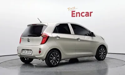 Kia Morning 2015, 114960 км, за 2734.91 USD