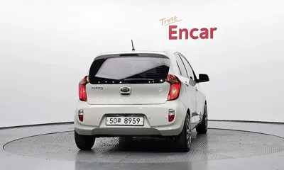 Kia Morning 2015, 114960 км, за 2734.91 USD
