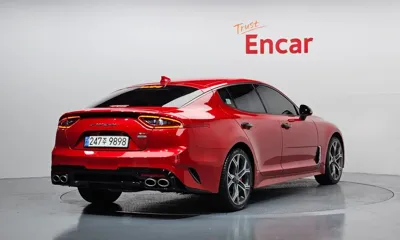 Kia Stinger 2019, 115049 км, за 10439.38 USD