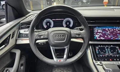Audi Q8 2023, 17223 км, за 68662.2 USD - фото 14