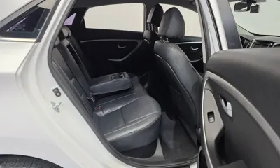 Hyundai i30 2015, 118295 км, за 3843.65 USD - фото 12