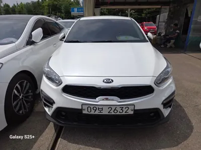Kia K3 · 2019 год