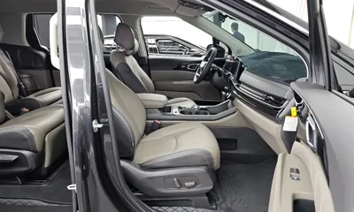 Kia Canival 2026, 8420 км, за 32461.65 USD - фото 11