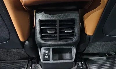 Kia Seltos 2025, 15023 км, за 19889.72 USD - фото 30