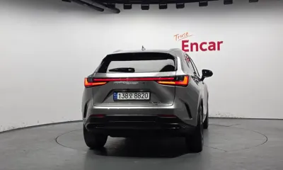 Lexus NX 2025, 9219 км, за 38255.69 USD