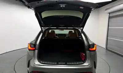 Lexus NX 2025, 9219 км, за 38255.69 USD - фото 20