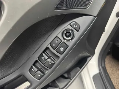 Hyundai Avante 2013, 129800 км, за 2953.92 USD - фото 15