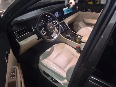 Li Auto Li ONE 2022, 110800 км, за 17376.1 USD - фото 9