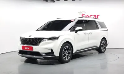 Kia Canival · 2021 год