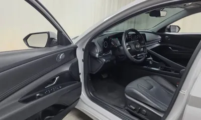 Hyundai Avante 2024, 35376 км, за 14047.53 USD - фото 10
