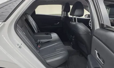 Hyundai Avante 2024, 35376 км, за 14047.53 USD - фото 26