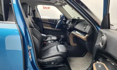 MINI Countryman 2018, 104949 км, за 8467.9 USD - фото 26