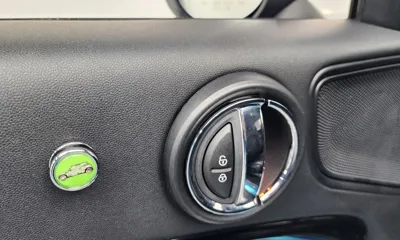 MINI Countryman 2018, 104949 км, за 8467.9 USD - фото 29