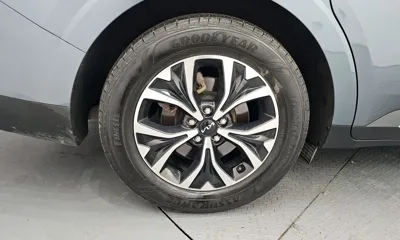 Kia Canival 2022, 84173 км, за 16327.35 USD