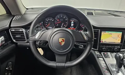 Porsche Panamera 2012, 87395 км, за 12157.25 USD - фото 13