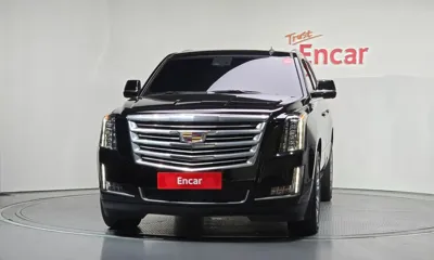 Cadillac Escalade 2017, 70819 км, за 22752.38 USD