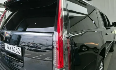 Cadillac Escalade 2017, 70819 км, за 22752.38 USD - фото 23