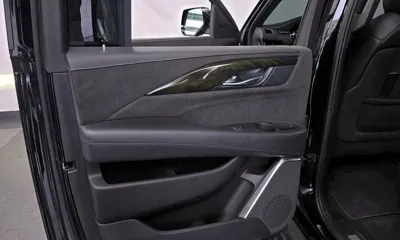 Cadillac Escalade 2017, 70819 км, за 22752.38 USD - фото 25