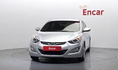 Hyundai Avante 2015, 67362 км, за 5448.34 USD