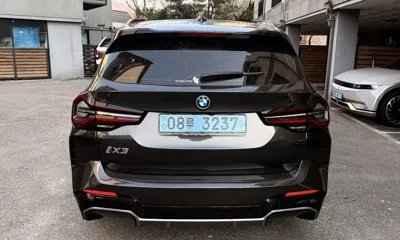 BMW iX3 2023, 50083 км, за 29120.59 USD