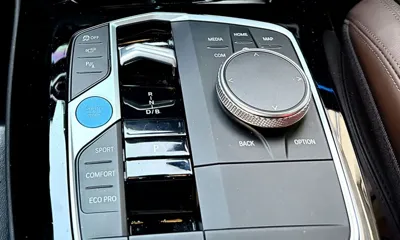 BMW iX3