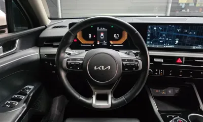 Kia K5 2024, 57582 км, за 20802.18 USD - фото 12