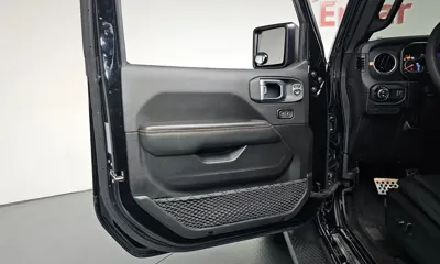 Jeep Wrangler 2024, 21256 км, за 39976.37 USD - фото 24