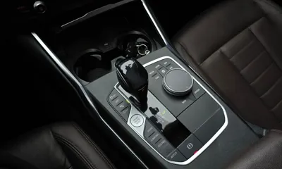 BMW 3-Series 2021, 50145 км, за 18707.05 USD - фото 9