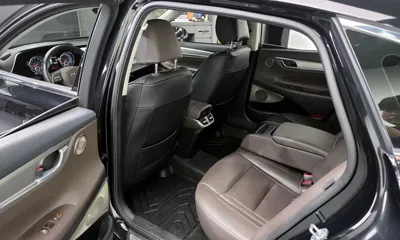 Hyundai Grandeur 2020, 96167 км, за 12052.12 USD - фото 11