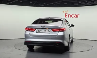Kia K5 2017, 291858 км, за 2553.5 USD