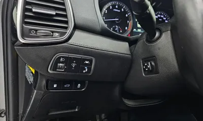 Hyundai Grandeur 2018, 49804 км, за 11400.66 USD - фото 14