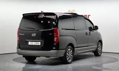 Hyundai Starex 2019, 41318 км, за 18707.05 USD