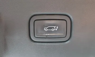 Hyundai Kona 2023, 43582 км, за 14651.29 USD - фото 33