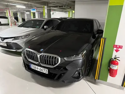 BMW 5-Series · 2024 год