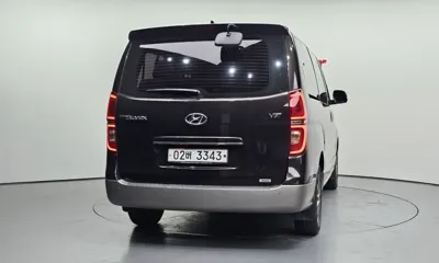 Hyundai Starex 2019, 81242 км, за 15798.53 USD