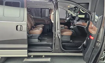 Hyundai Starex 2019, 81242 км, за 15798.53 USD - фото 12