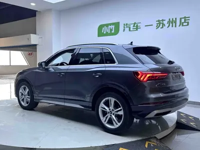 Audi Q3 2022, 17000 км, за 30499.9 USD