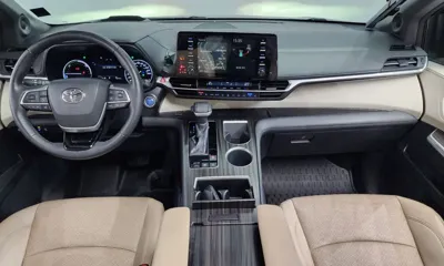 Toyota Sienna 2021, 136256 км, за 24878.56 USD - фото 7