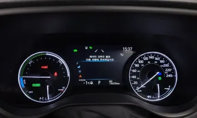 Toyota Sienna 2021, 136256 км, за 24878.56 USD - фото 8