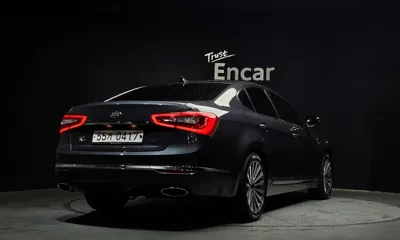 Kia K7 2016, 74995 км, за 5382.7 USD