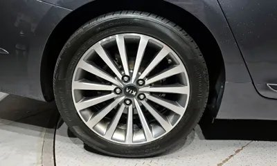 Kia K7 2016, 74995 км, за 5382.7 USD