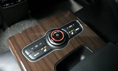 Kia K7 2016, 74995 км, за 5382.7 USD - фото 19