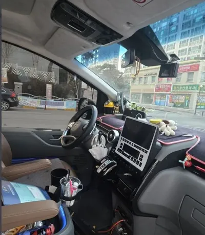 Hyundai Staria 2022, 202704 км, за 15796.65 USD