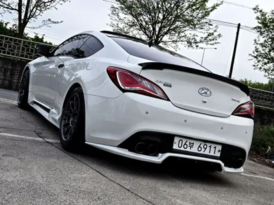 Hyundai Genesis 2009, 173712 км, за 4759.09 USD