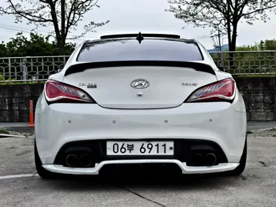 Hyundai Genesis 2009, 173712 км, за 4759.09 USD