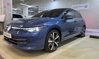 Volkswagen Golf 2025, 4235 км, за 23289.12 USD
