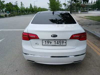 Kia K7 2012, 173612 км, за 3807.27 USD