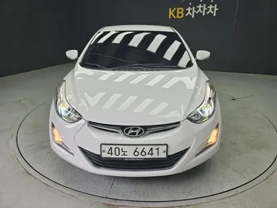 Hyundai Avante 2014, 162519 км, за 2925.08 USD